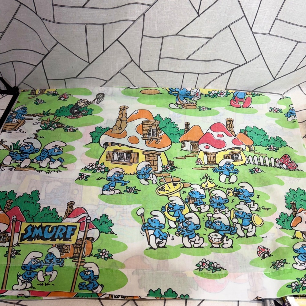 Lawtex Smurfs Flat Sheet Twin Green Vintage 1980s Mushroom Village Print